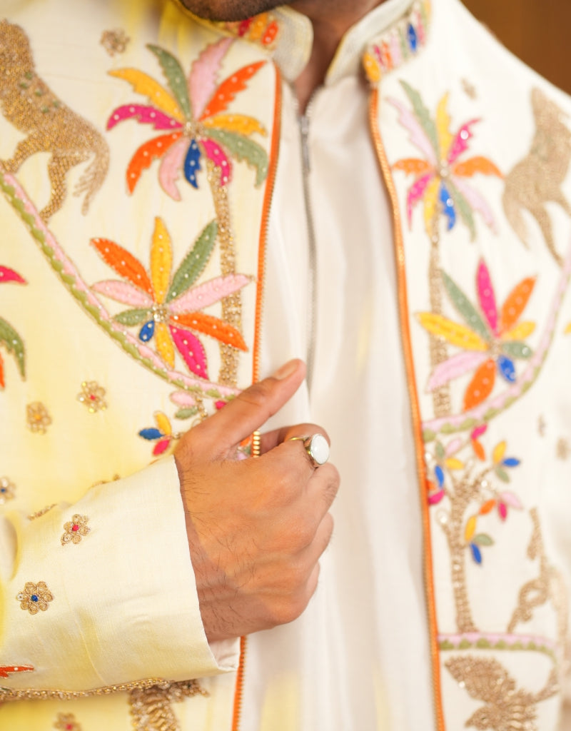 Regal Fauna Embroidered Bandi Set