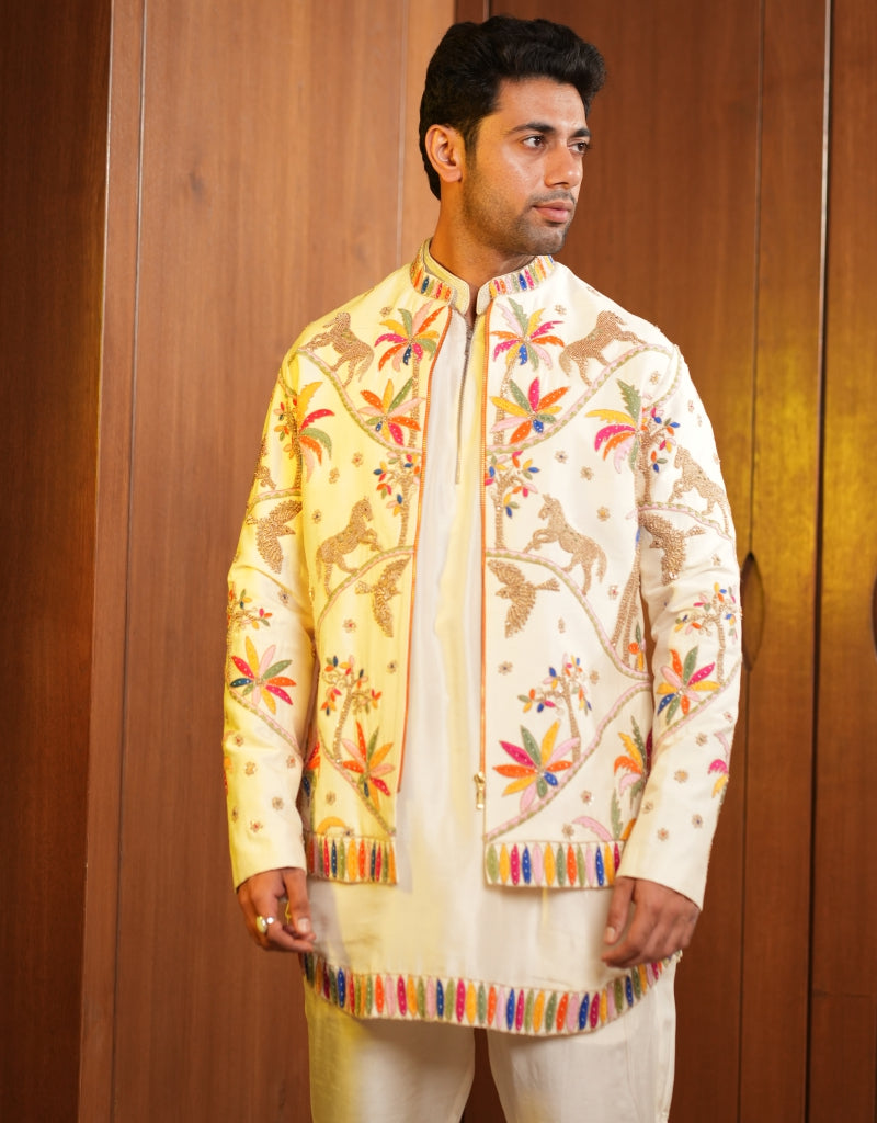 Regal Fauna Embroidered Bandi Set