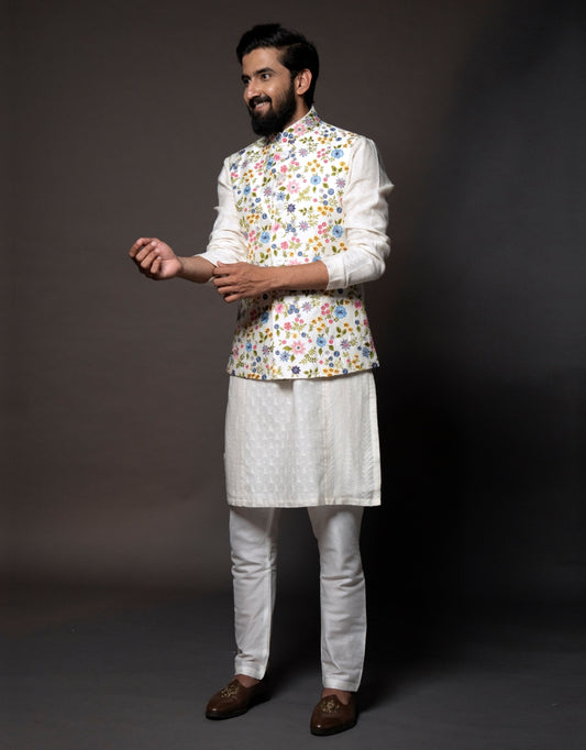 Three-Piece Brasso Print Bundi Set in Multicolor on Off-white