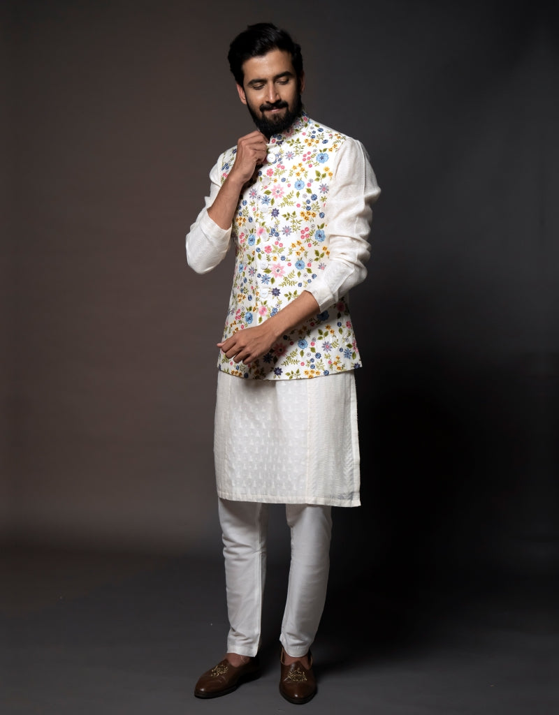 Three-Piece Brasso Print Bundi Set in Multicolor on Off-white