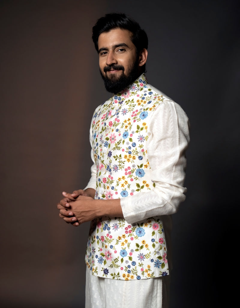 Three-Piece Brasso Print Bundi Set in Multicolor on Off-white